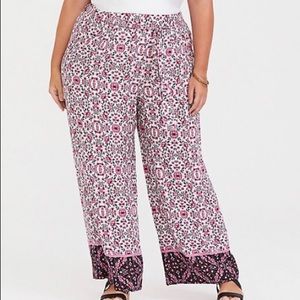 Torrid flowy pant